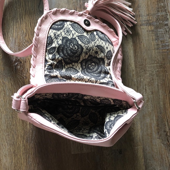 Carlos Santana Cross Body Bag - Picture 4 of 5